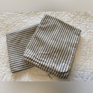 Pair of Matteo Queen Shams